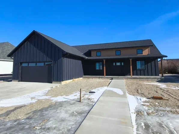 1183 Mountain Meadow Ave, Pinedale, WY 82941