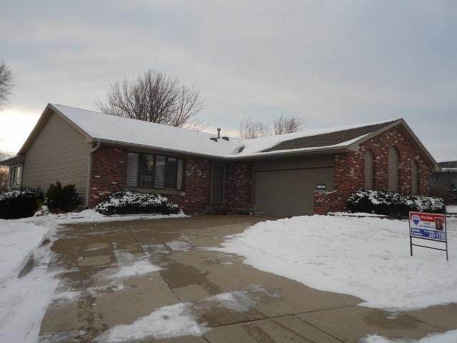 1st image of 743 Spencer Dr