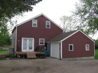 721 3rd St SW, Waseca, MN 56093