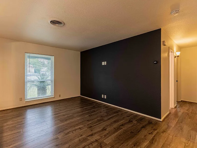 1014 Morey Peak Dr — Photo 17