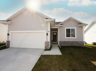 127 Destiny Dr, Boone, IA 50036