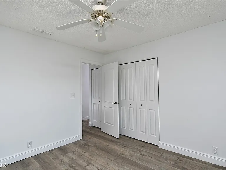 17502 Island Inlet Ct — Photo 21