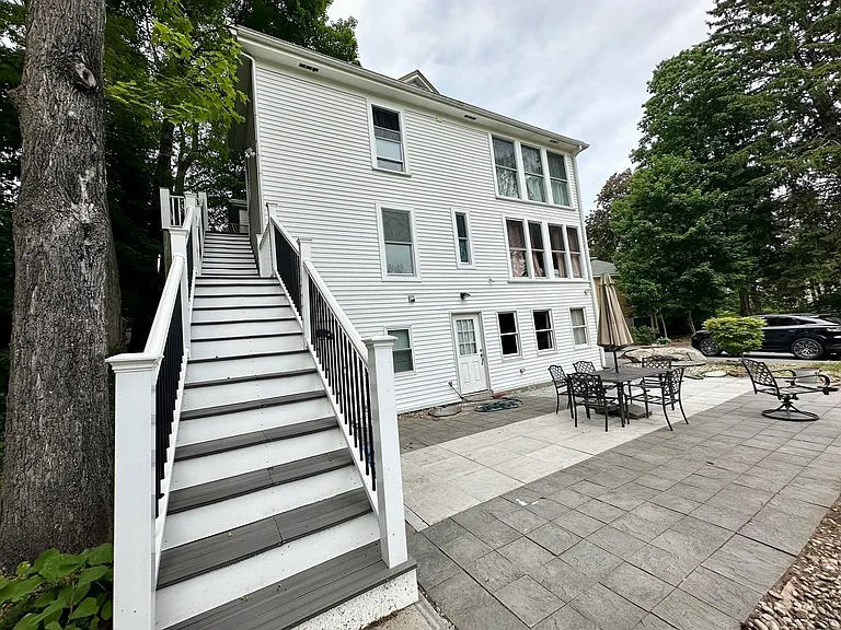 13 Mill St #2 — Photo 11
