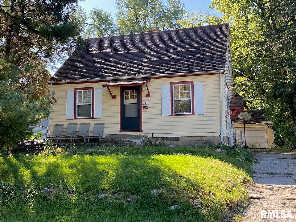 1st image of 2706 W Humboldt St