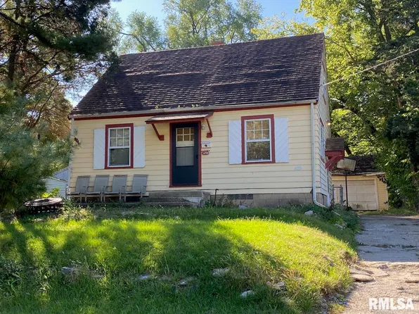 2706 W Humboldt St, Peoria, IL 61605