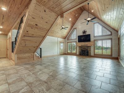 2779 Canyon Wren Loop, Graford, TX, 76449