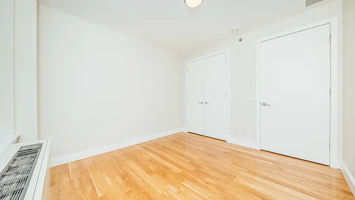 Rented by Nooklyn NYC LLC | media 9
