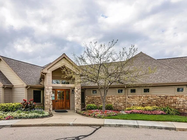 1550 Oakfield Dr — Photo 26
