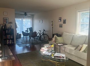U1 Grandview Dr, South Burlington, VT 05403