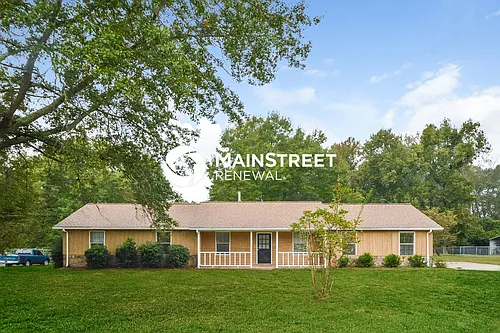 170 Southmoor Cir Photo 1