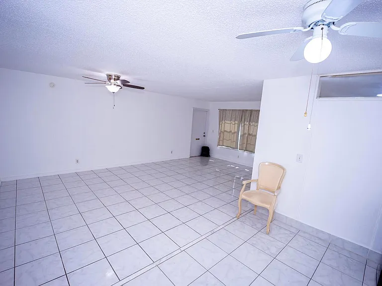 3240 Ridge Hill Rd #C — Photo 8