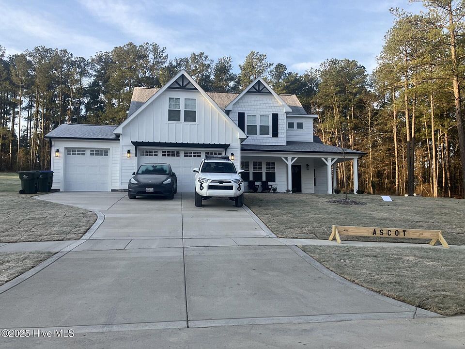 1st image of 350 Caledonia Drive