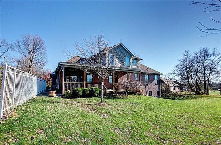 7403 Stone Ridge Dr, Springboro, OH 45066 Zillow