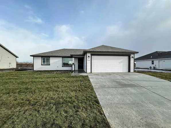 913 N Euclid St, Grandview, WA 98930