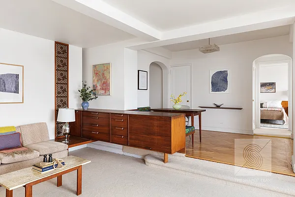 Sold by Keller Williams NYC | media 17