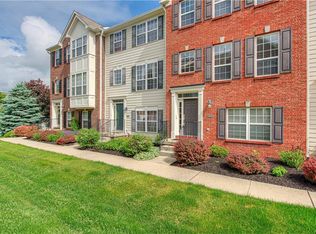 9081 Rider Dr, Fishers, IN 46038