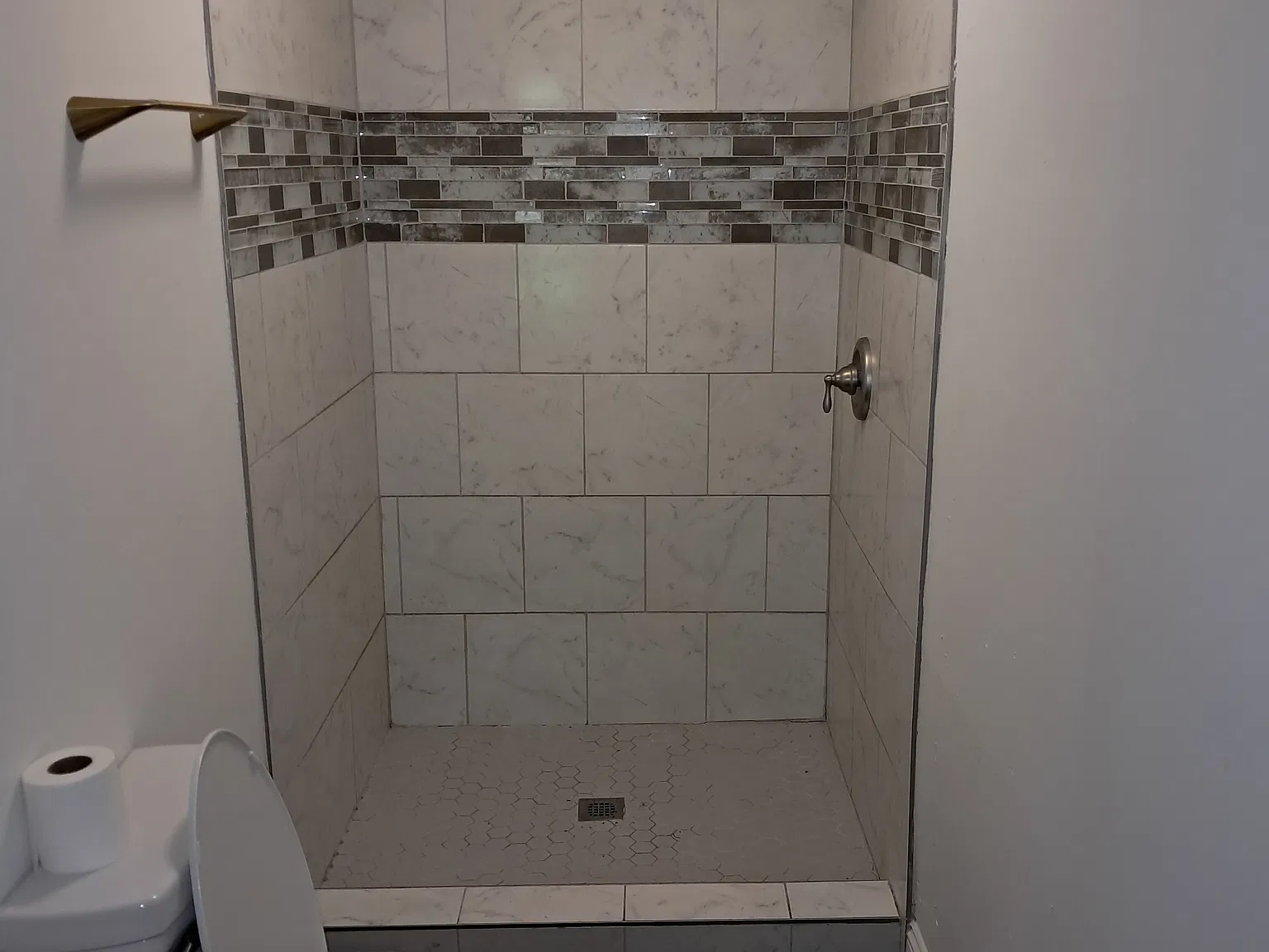 2 bed, 725 sqft, $950 — Photo 2