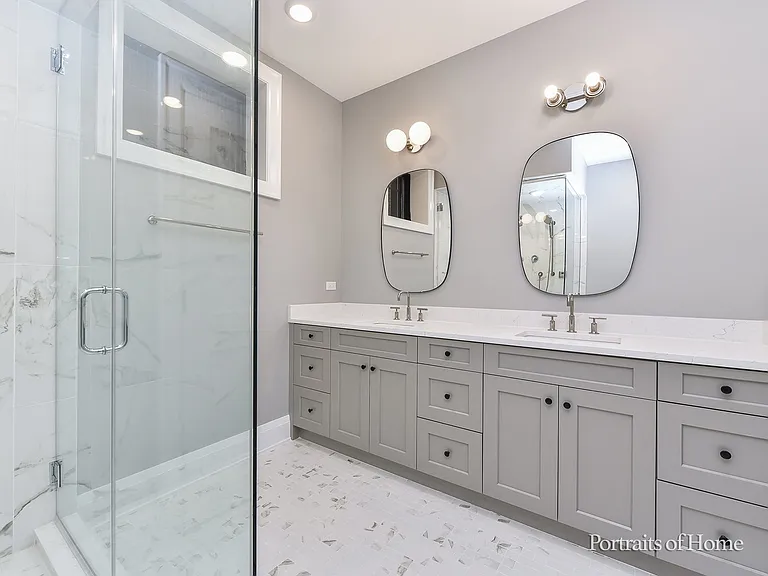 2135 N Lakewood Ave #1 — Photo 20