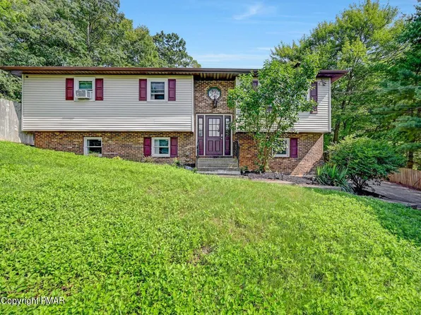 192 Faber Cir, Tannersville, PA 18372