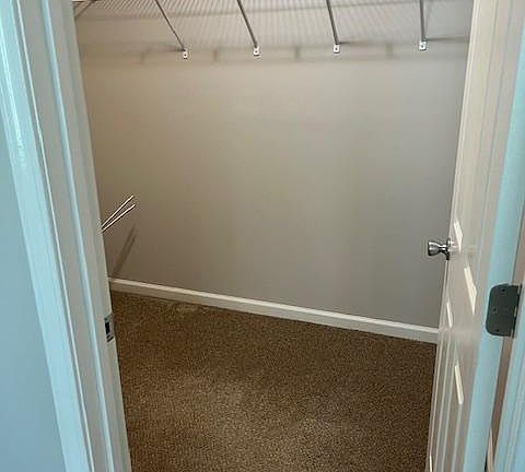 2nd image of 1241 Orchard Dr
