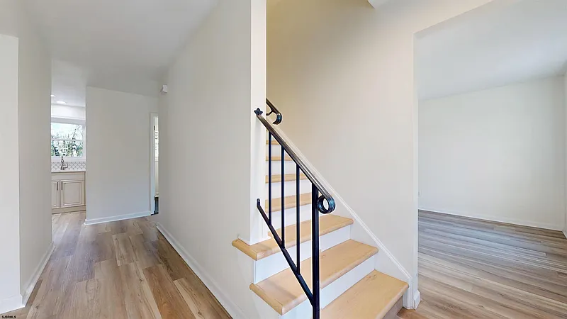 Thumbnail 19