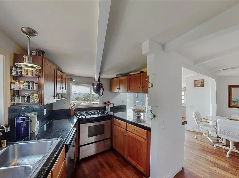 274-3 Diamond St — Photo 4