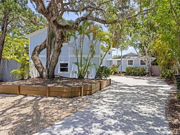 5244 Winding Way, Sarasota, FL 34242