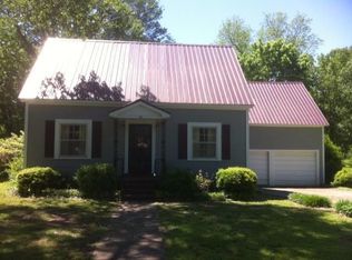 1118 E 5th St, Corinth, MS 38834