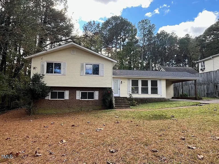 916 Forge Rd — Photo 23