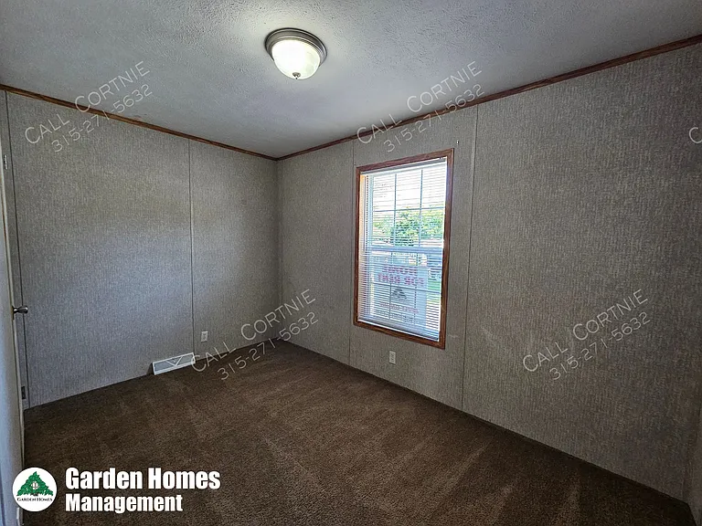 23 Pine Cir — Photo 8