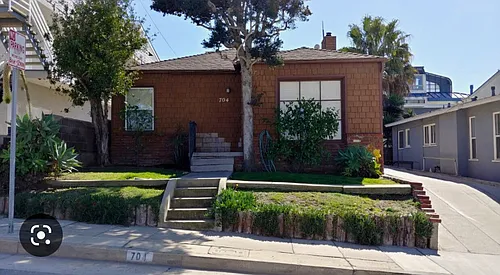 704 5th St #704 Photo 1