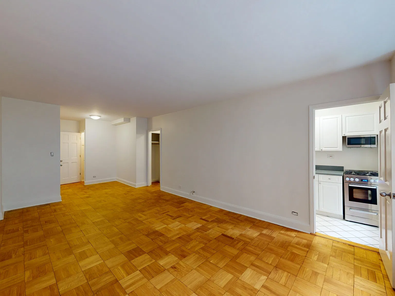 412 East 55th Street — Photo 3