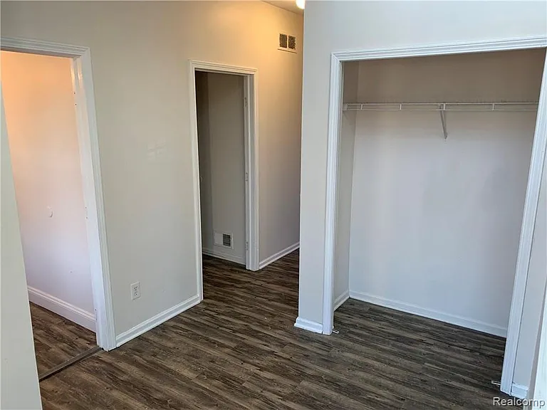 4783 Hickory Pointe Blvd — Photo 6