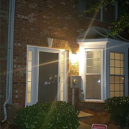 2nd image of 2844 Parkway Close