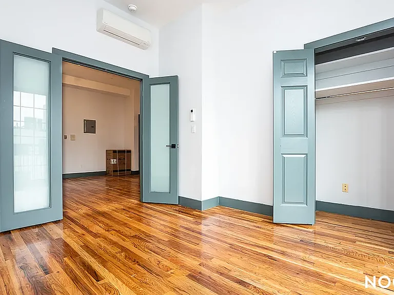 52 Monitor St #4R — Photo 7