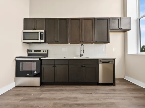 22 N King St #3C, Gloucester City, NJ 08030