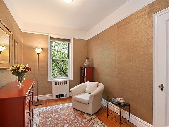 5th image of 91 Payson Ave APT 6G