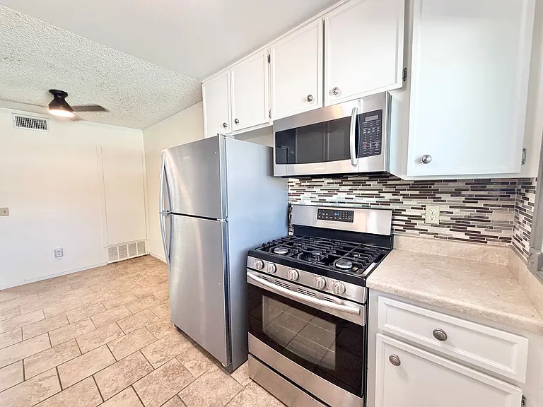1950 S Palm Canyon Dr #126 — Photo 7