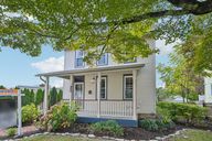 W Waverly Rd-S1510-001.jpg