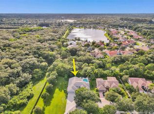 3583 Southern Orchard Rd W, Fort Lauderdale, FL 33328