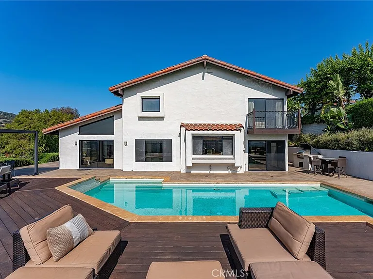 4372 Park Vicente — Photo 38