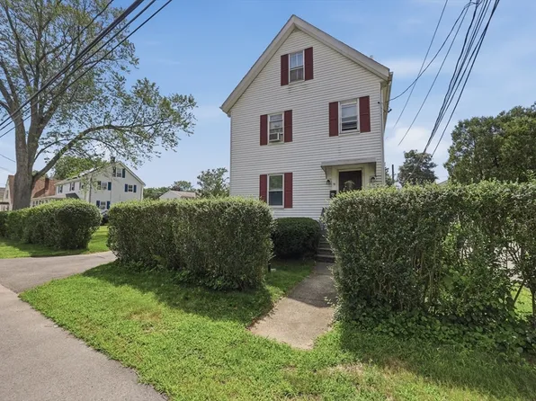 9 Arlington St, Woburn, MA 01801