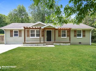 120 S Valley Rd, Hendersonville, TN 37075