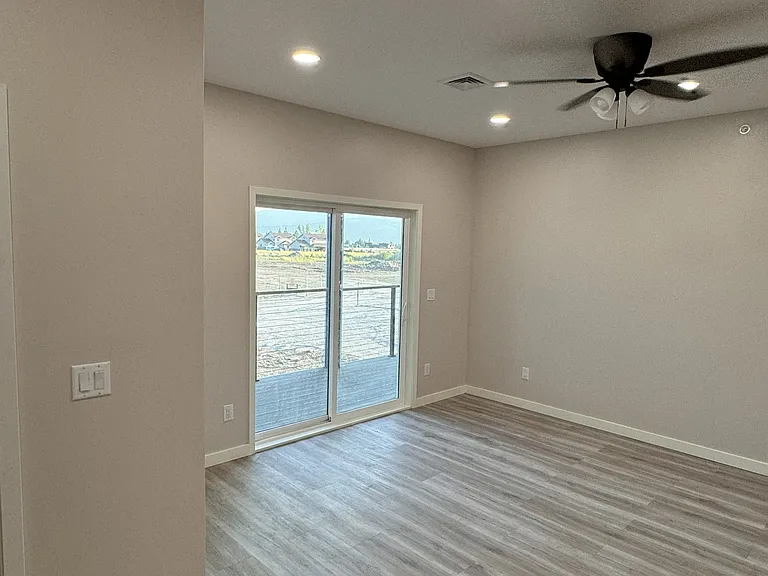 The Flats at Alpine Junction — Photo 11