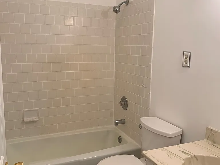 16391 Norton Dr — Photo 9