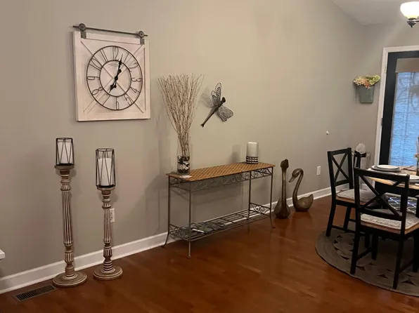 1209 American Way, Jonesborough, TN 37659