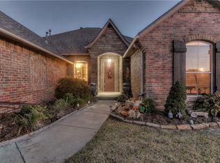 1945 Timber Dale Dr, Shawnee, OK 74804