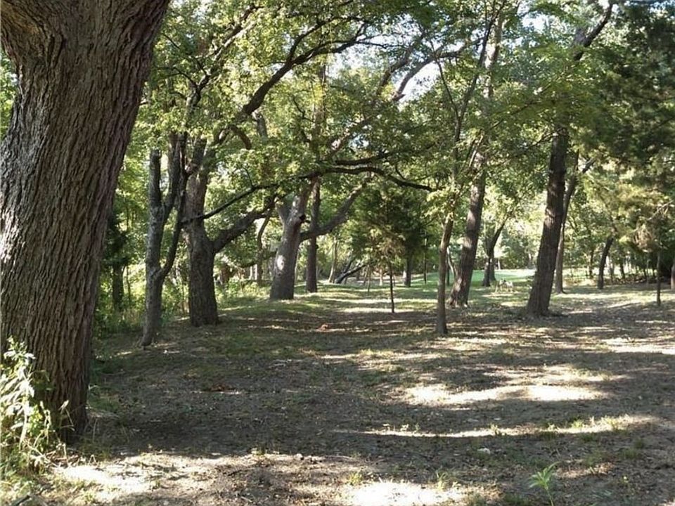 1st image of 2551 Collins Blvd