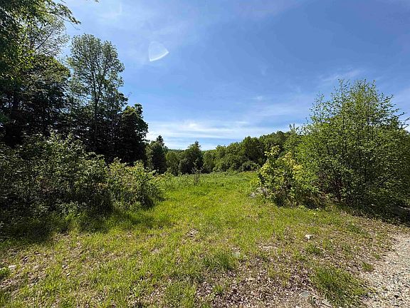 5th image of 0 Old Pond Hill Road