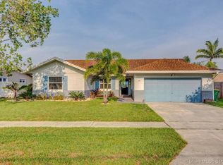 172 SW 126th Ave, Plantation, FL 33325